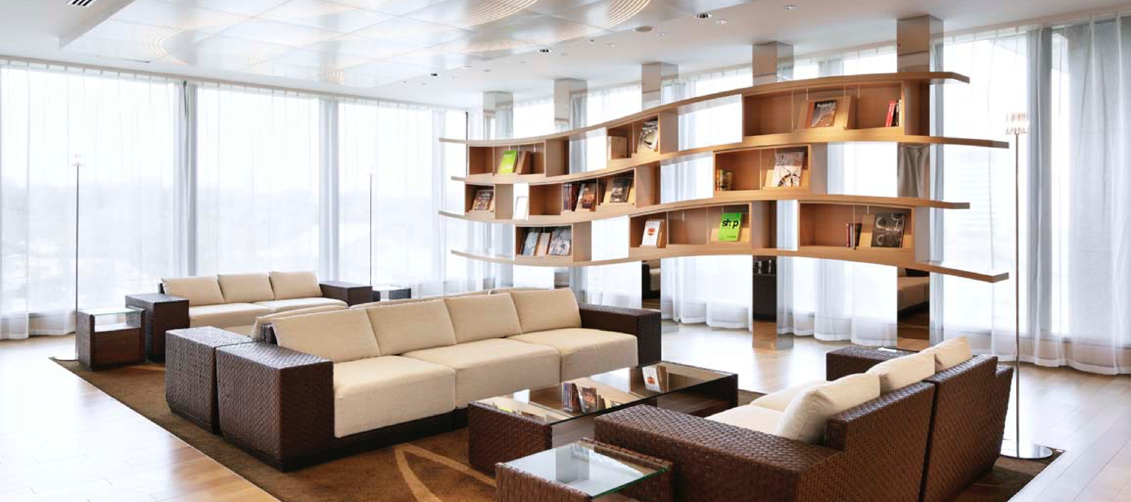 アムス丸の内パレスビルクリニック